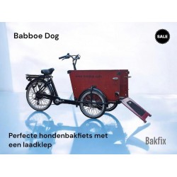 Een prachtige Dog hondenbakfiets met laadklep en toebehoren