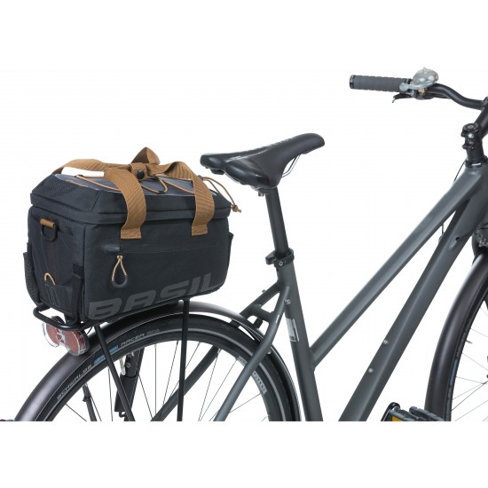 Bicycle bag for rear carrier Basil Miles Trunkbag 7 liters 32 x 19 x 21 cm - black slate