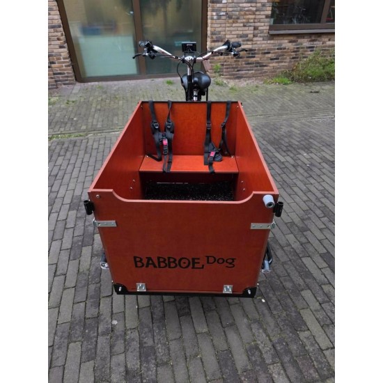 Bijna nieuwe elektrische Babboe Dog Bakfiets met certificaat