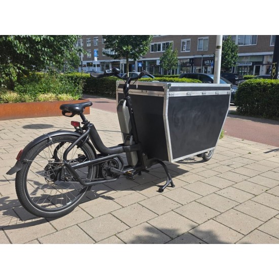 Urban Arrow Cargo Line Bakfiets met Flightcase