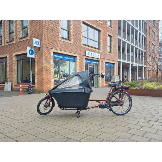 Prachtige Dolly bakfiets met regentent