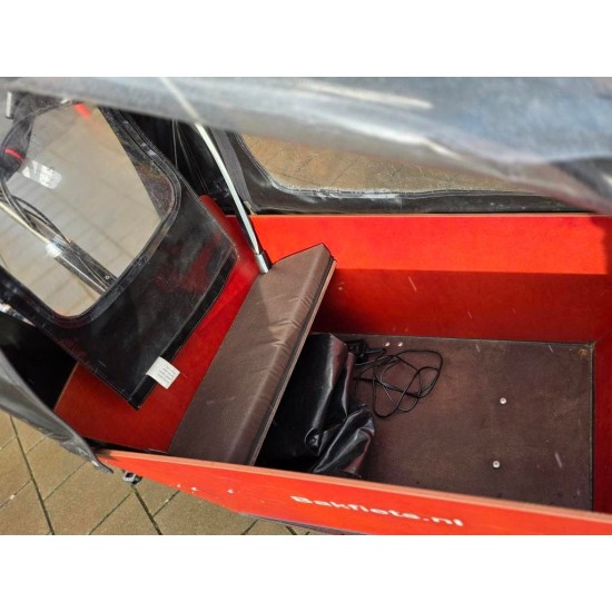 2dehands Cargo Bike long met nieuwe motor en accu!