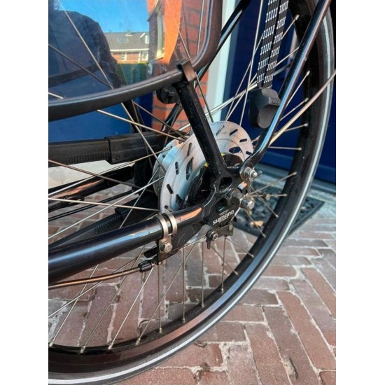 Bakfiets(.)nl Kort hondenbakfiets en deurtje