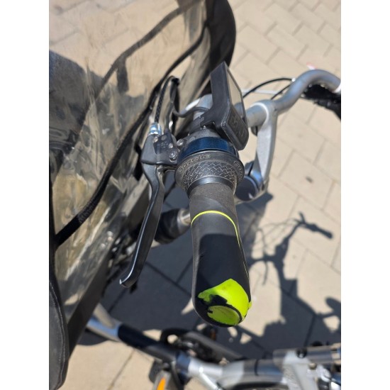 Elektrische Gazelle Cabby bakfiets met Bafang middenmotor