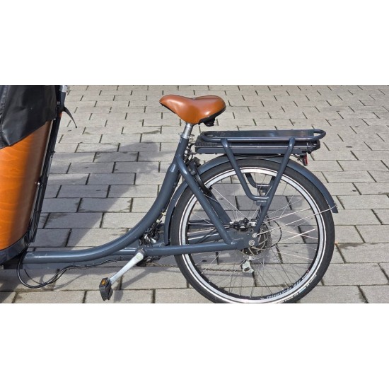 Babboe Curve-e hondenbakfiets met deurtje voor