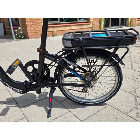 2dehands vouwfiets met acculader en goede accu