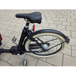 Bakfiets(.) long Cruise bakfiets met huif
