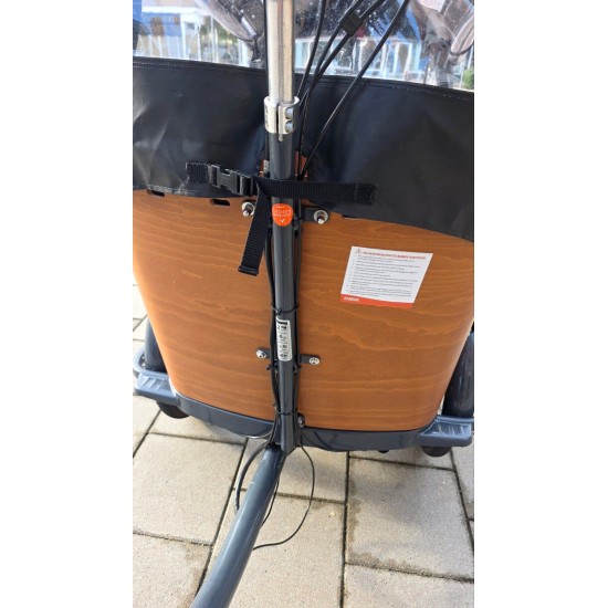 Babboe Curve-e hondenbakfiets met deurtje voor