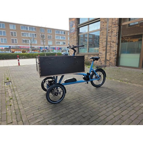 Elektrische Chike e-cargobike bakfiets