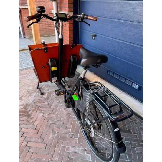 Bakfiets(.)nl Kort hondenbakfiets en deurtje