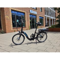 2dehands vouwfiets met acculader en goede accu