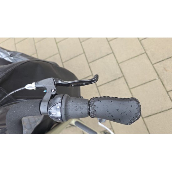 2dehands Cargo bike long bakfiets met regentent