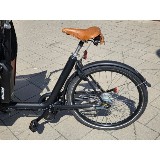 2de hands Cargo bike long bakfiets met middenmotor