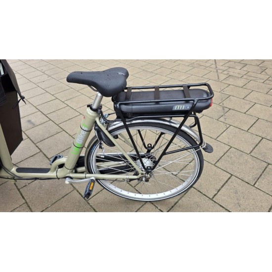 2dehands Cargo bike long bakfiets met regentent