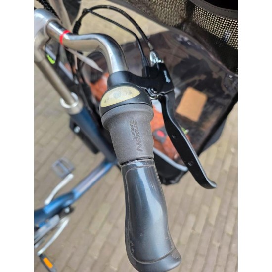 Bakfiets met huif - Ideaal voor kinderen of goederen!