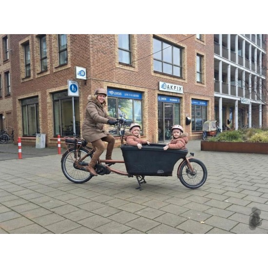 Prachtige Dolly bakfiets met regentent