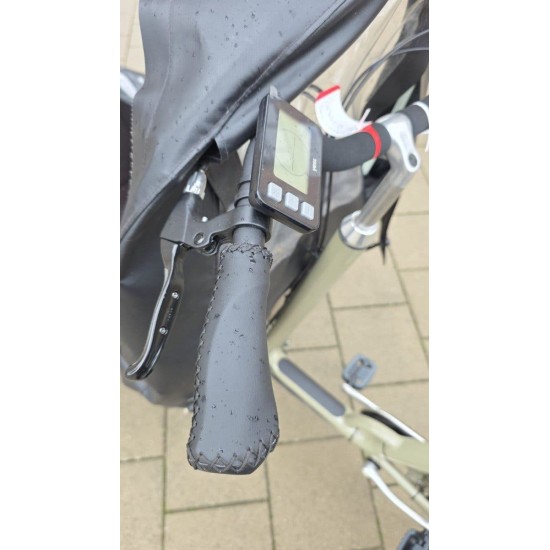 2dehands Cargo bike long bakfiets met regentent