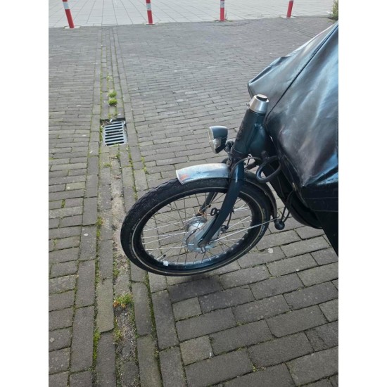 Niet elektrische Bakfiets(.)nl lang met accessoires