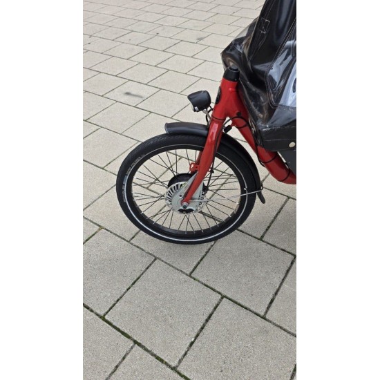Elekteriche Bakfiets lang met tregentent
