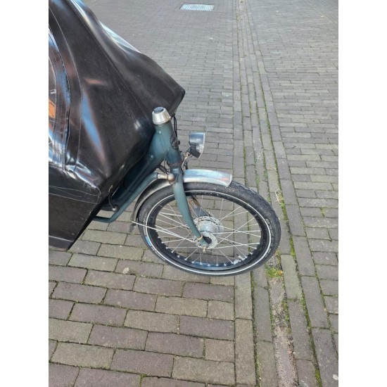 Niet elektrische Bakfiets(.)nl lang met accessoires