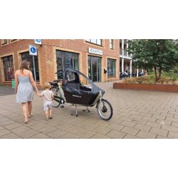 2dehands Cargo bike long bakfiets met regentent