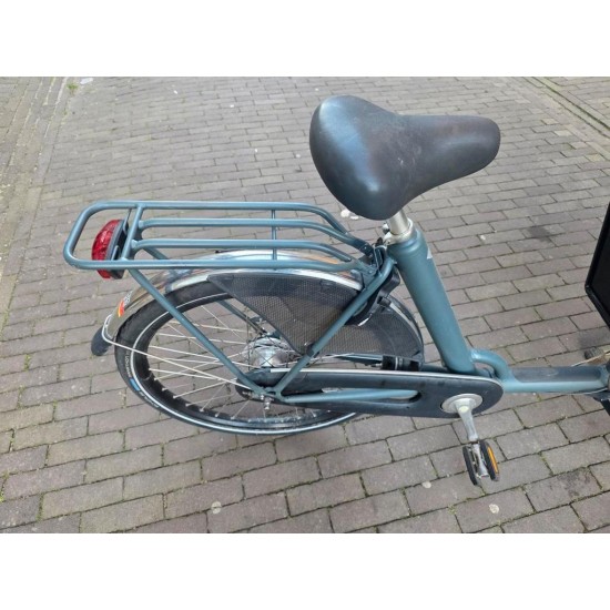 Niet elektrische Bakfiets(.)nl lang met accessoires