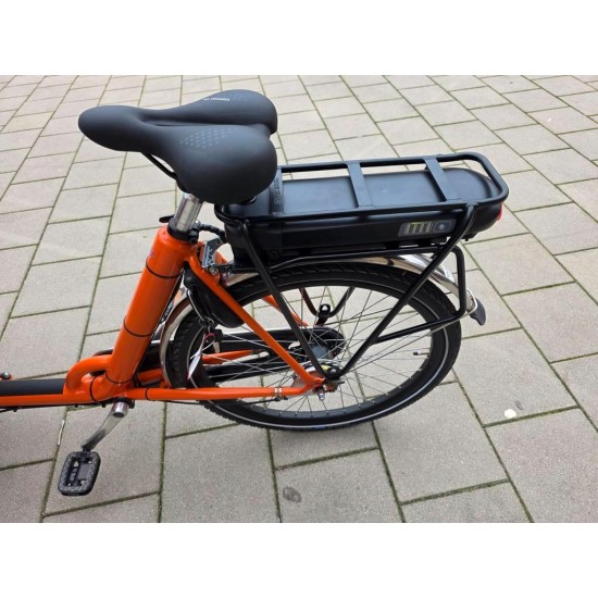 Elektrische Bakfiets(.)nl lang met huif - nieuwe elektronica