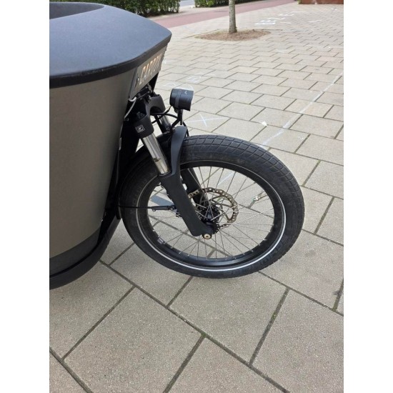 Carqon hondenbakfiets met deurtje - Ideaal voor huisdieren