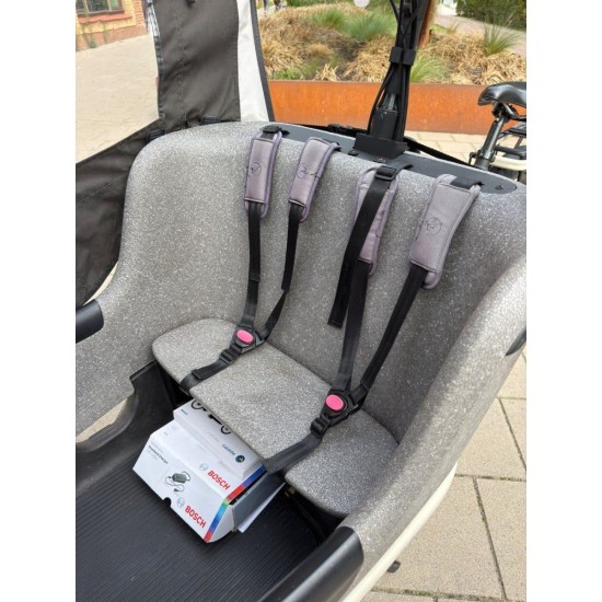 :Back To School ACTIE: Gazelle Makki Load
