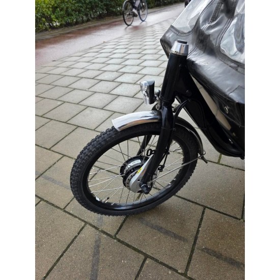 2dehands Cargo Bike long met nieuwe motor en accu