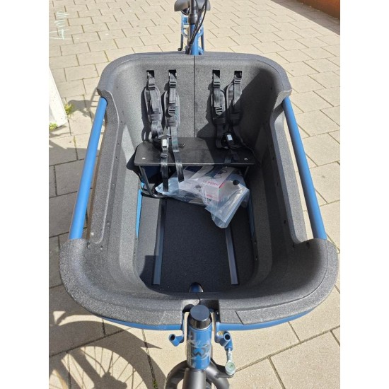 Demomodel Winora Fub 2 bakfiets met regentent