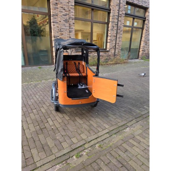 Babboe Go Bakfiets met Huif Zo goed als nieuw + certificaat