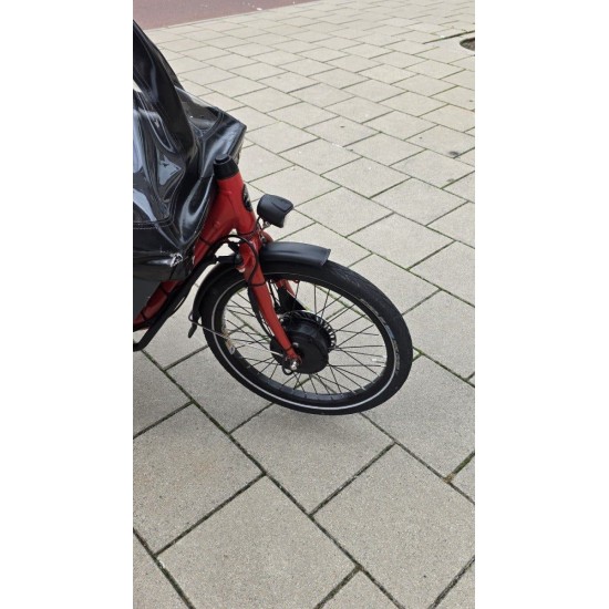 Elekteriche Bakfiets lang met tregentent