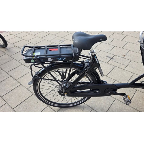 2dehands Elektrische Gazelle Cabby bakfiets met sterke accu