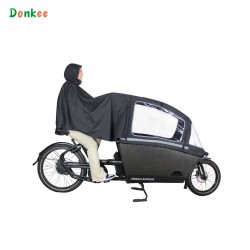 Poncho Donkee adapté au vélo cargo Urban Arrow et à la tente de pluie